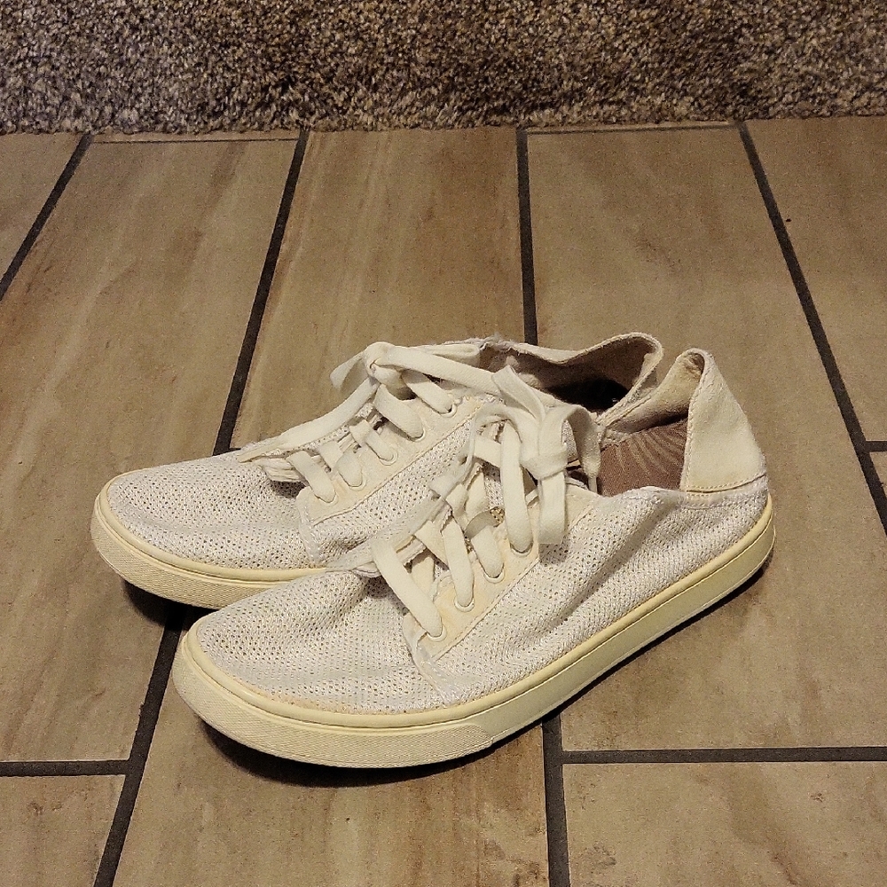 OluKai Off-White Sneakers